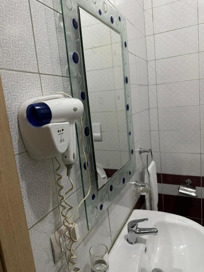 Hotel Gjuta Farke e Madhe 外观 照片